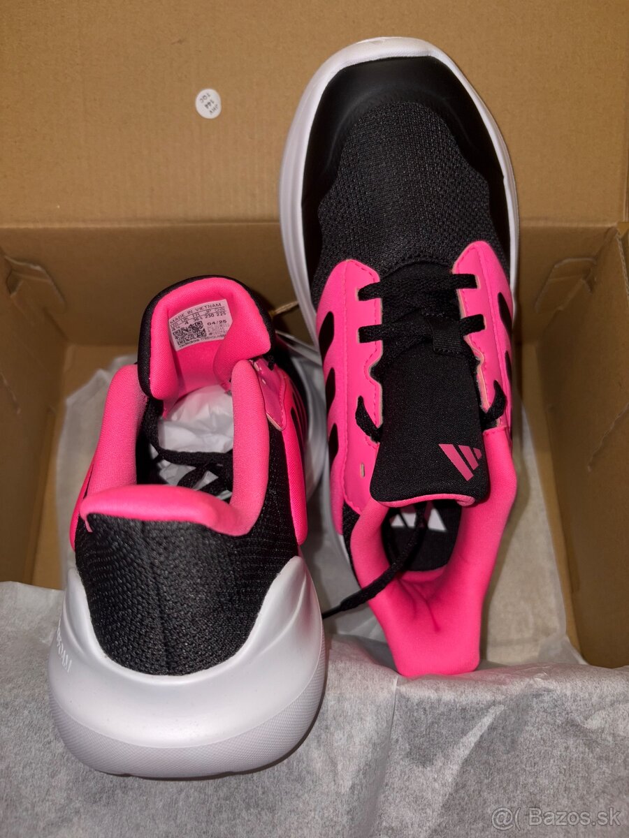 Tenisky adidas v.36 2/3 s visačkou - 4