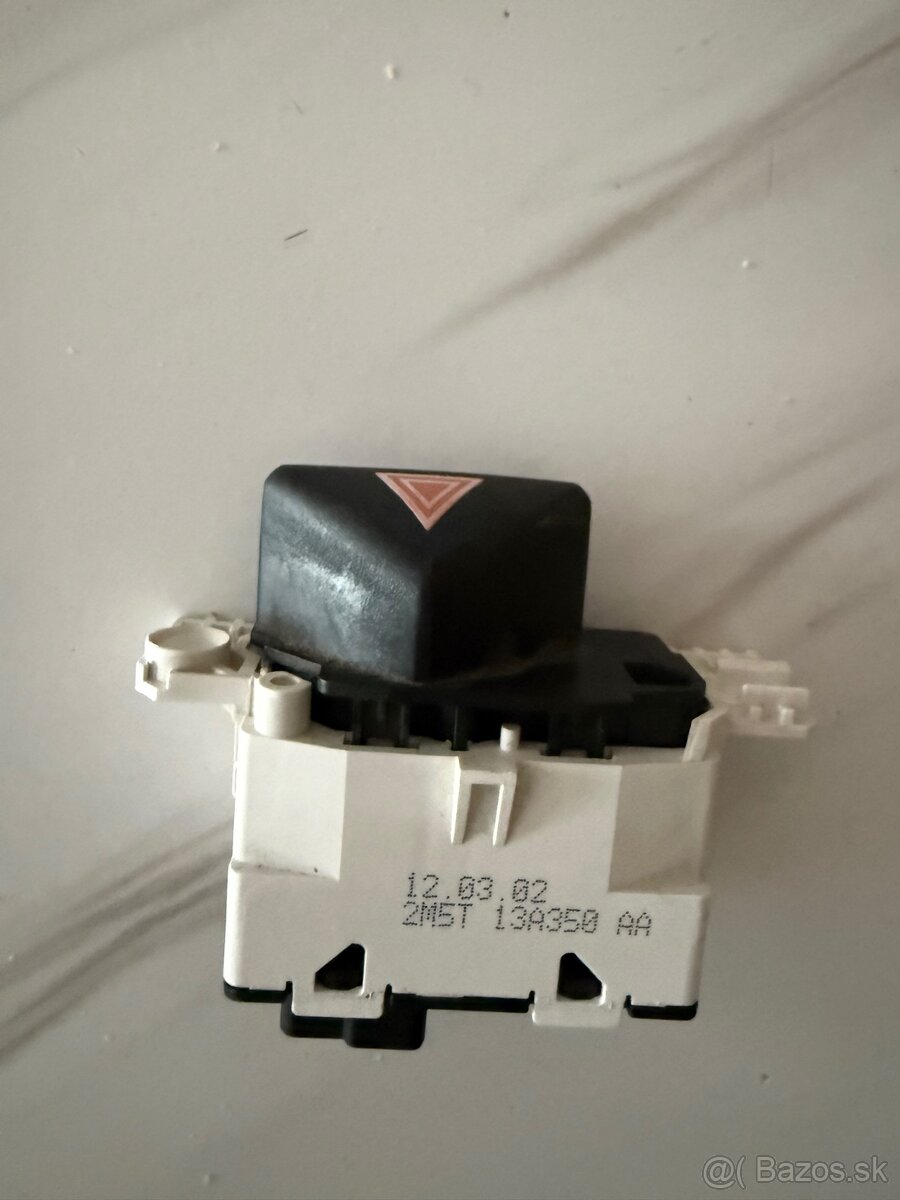 Vypínač smeroviek Ford focus mk1 - 4