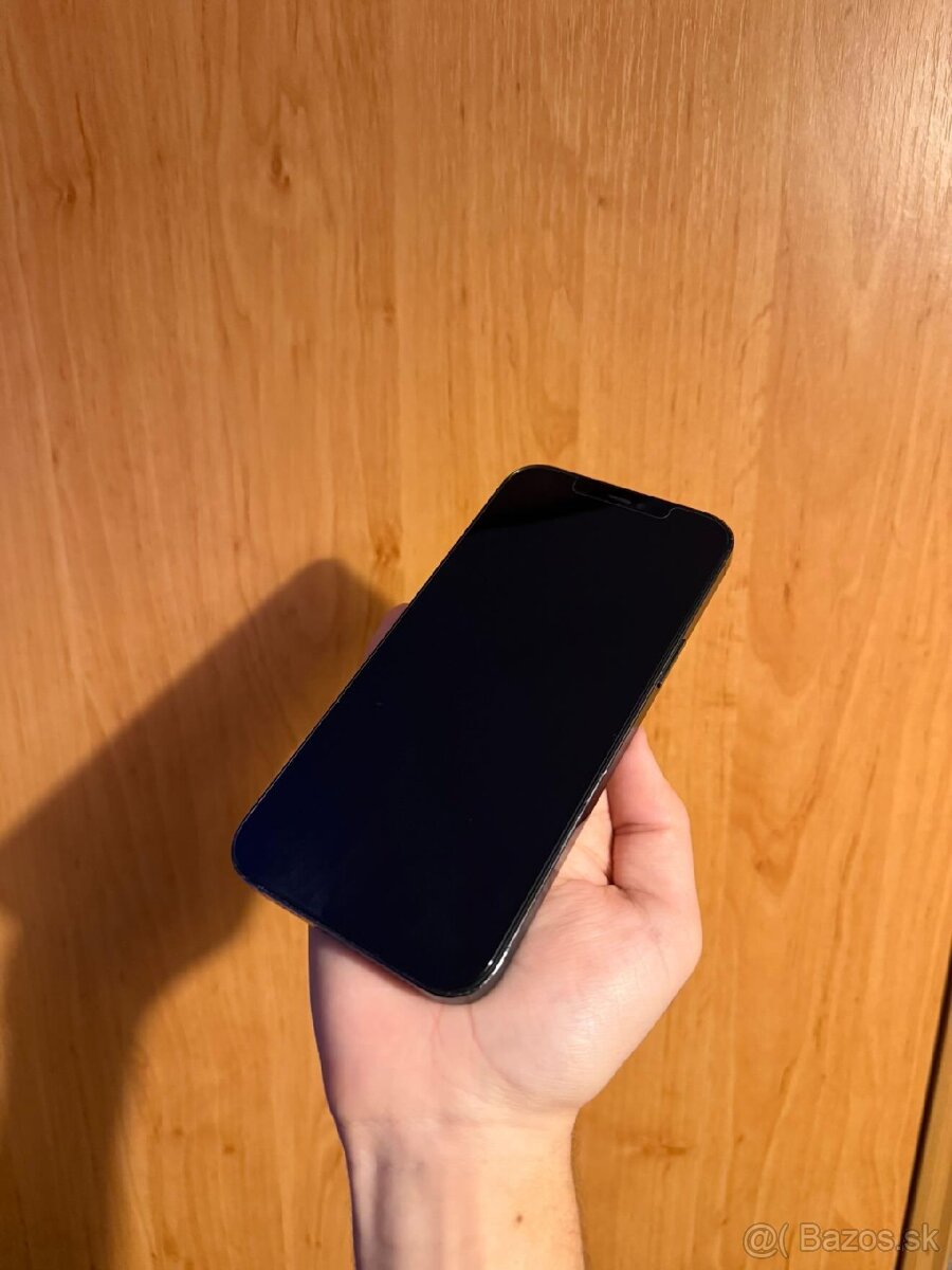 iPhone 12 Pro Max - 4