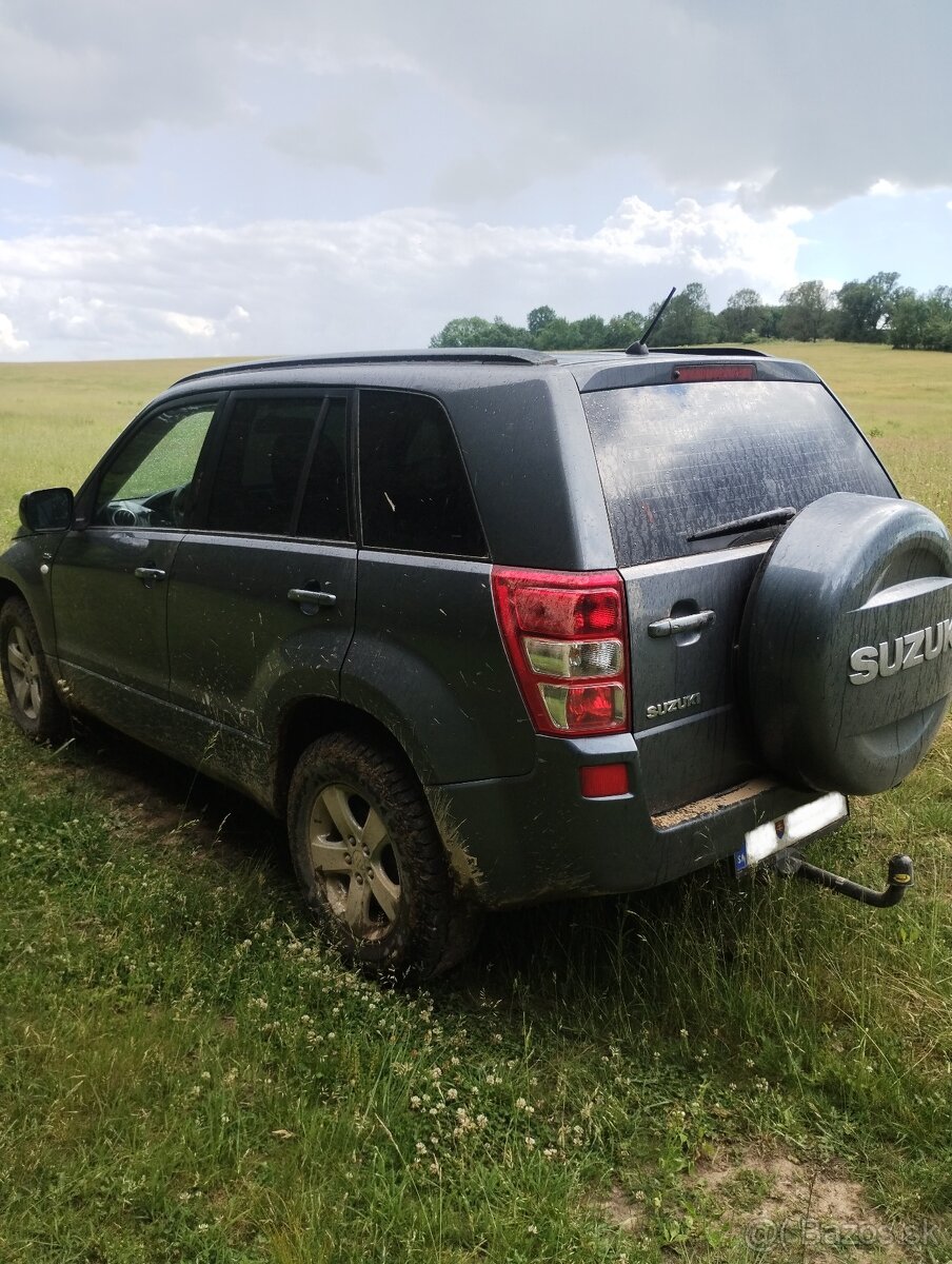 Suzuki Grand Vitara - 4