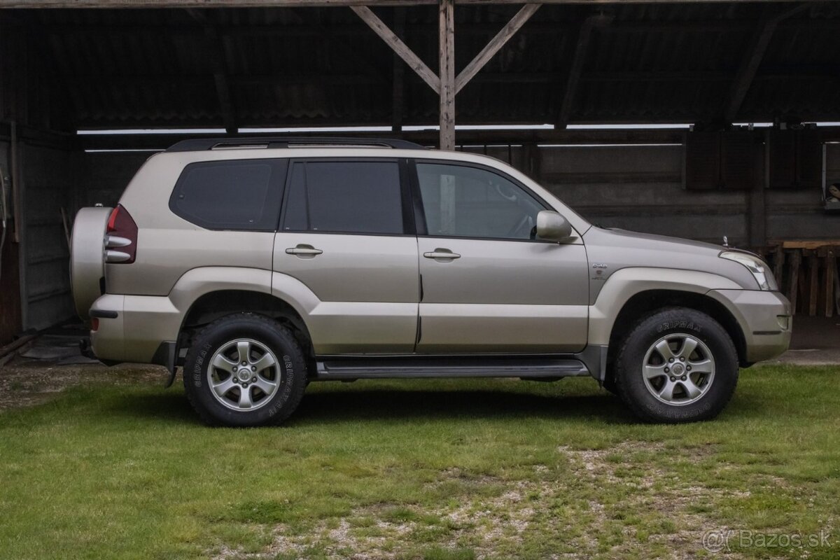 Toyota Land Cruiser J12 3,0