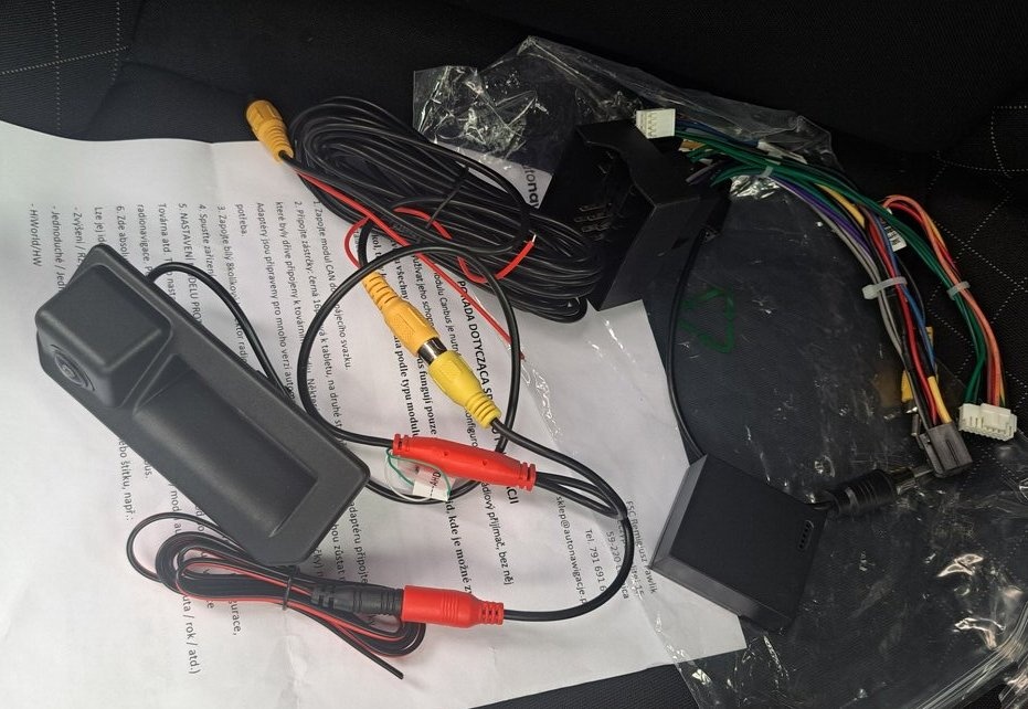 Zadní parkovací kamera VW, Škoda, Seat a Audi - 4