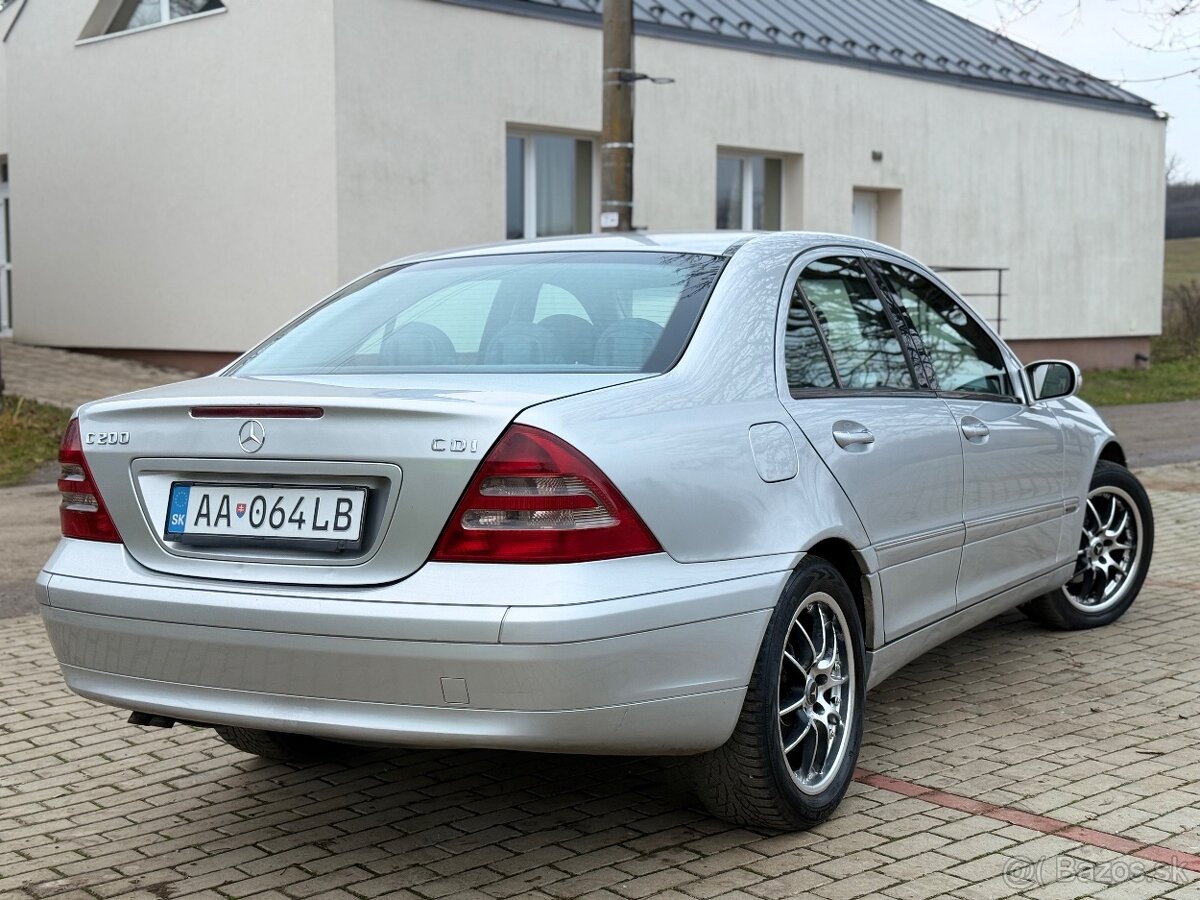 Mercedes-Benz C-class - 4