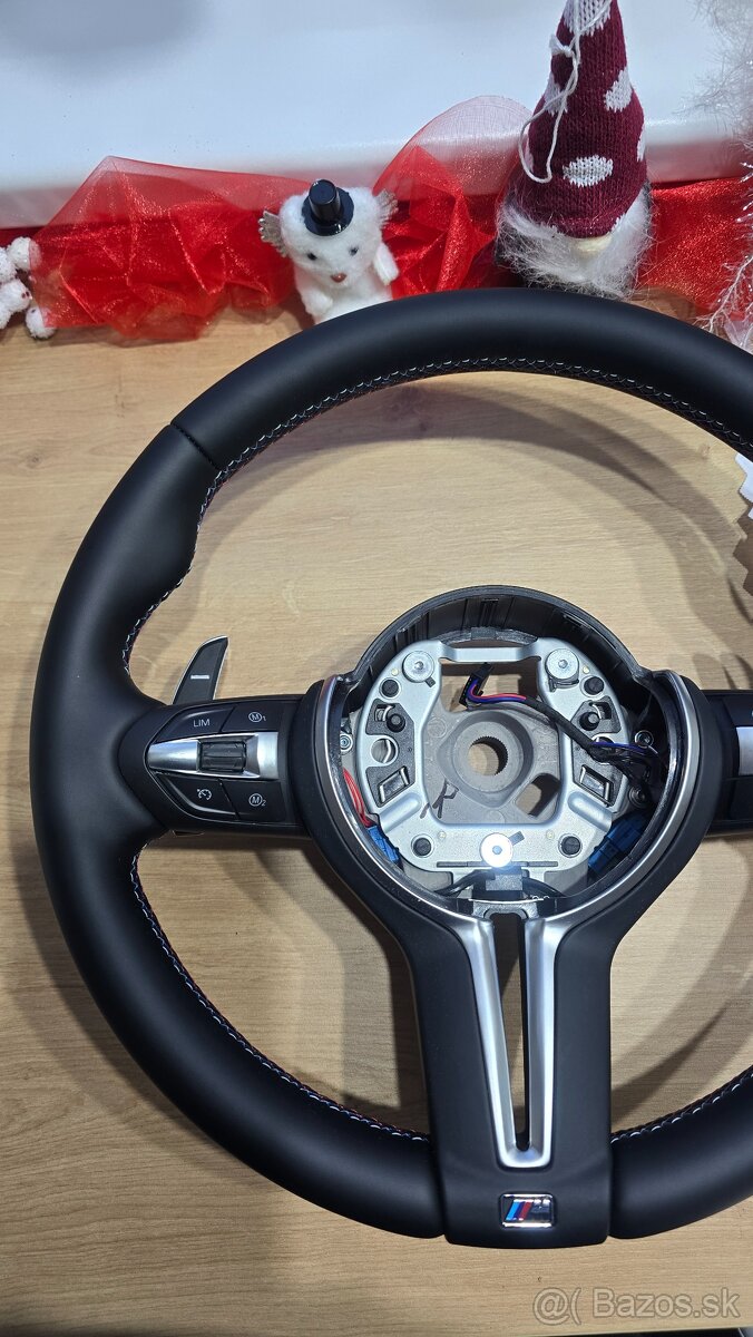 Volant BMW F10 F12 F30 F22 F20 F32 M-paket - 4