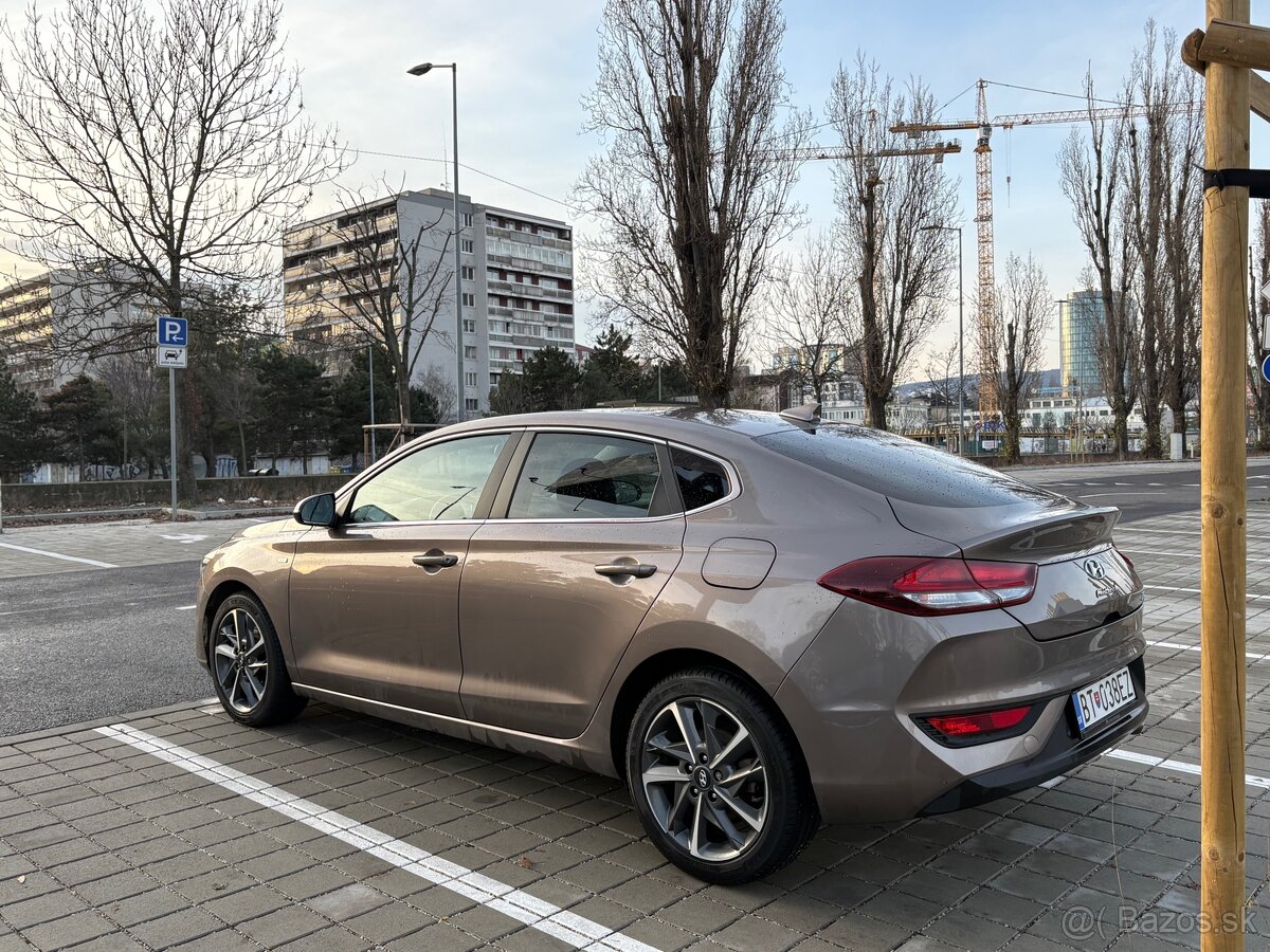 2022 Hyundai i30 fastback - 4