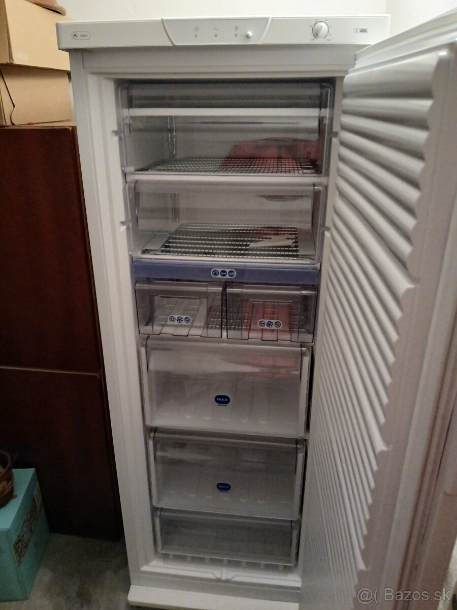 Predám mrazák - 4