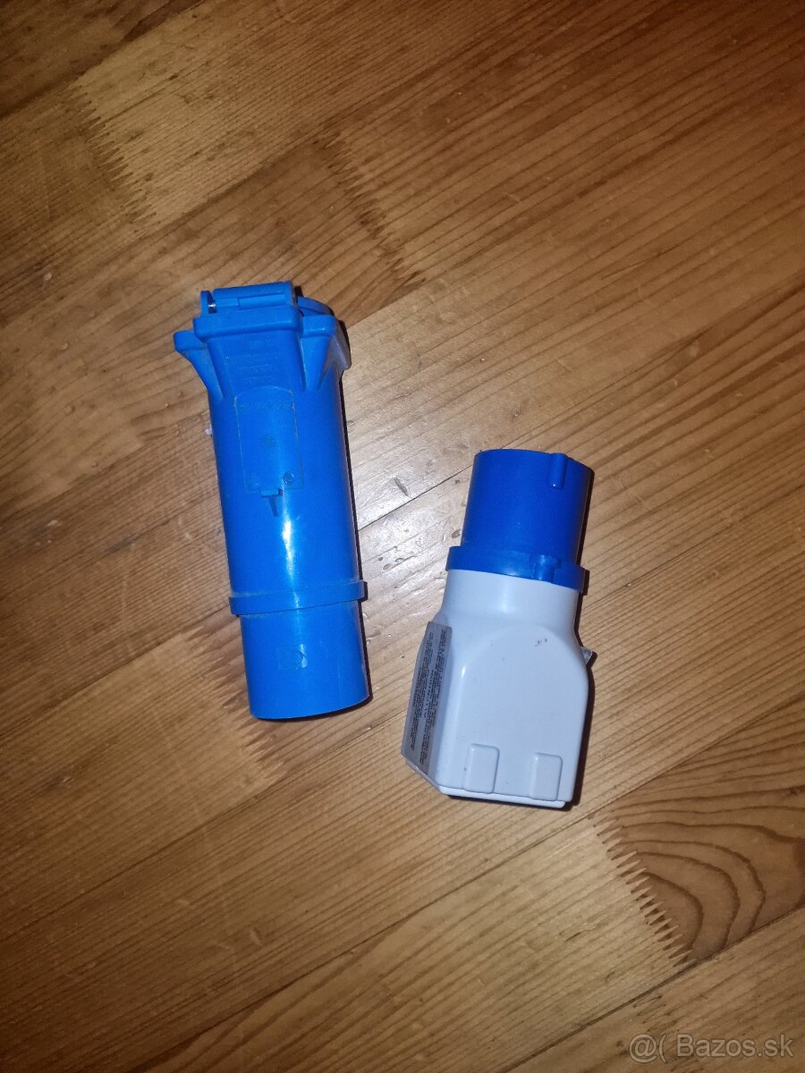 Redukcia 230V na Trojkolik na karavan - 4