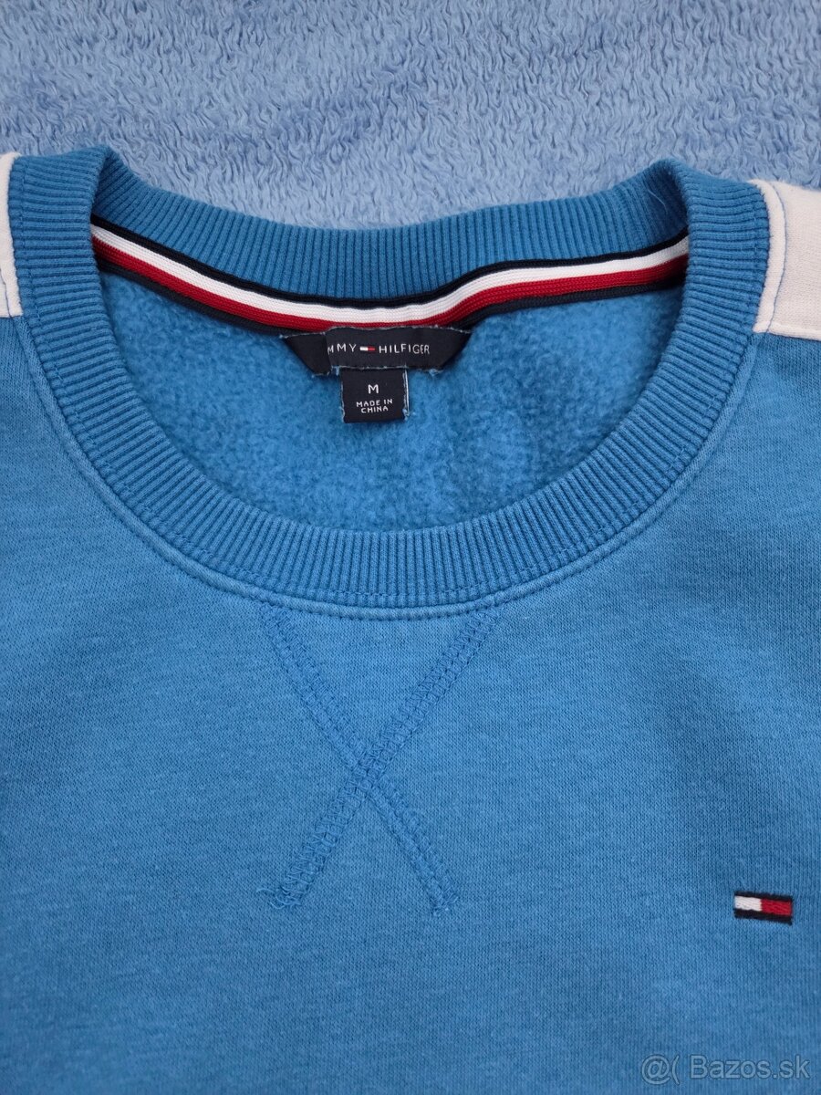Mikina Tommy Hilfiger modrá - 4