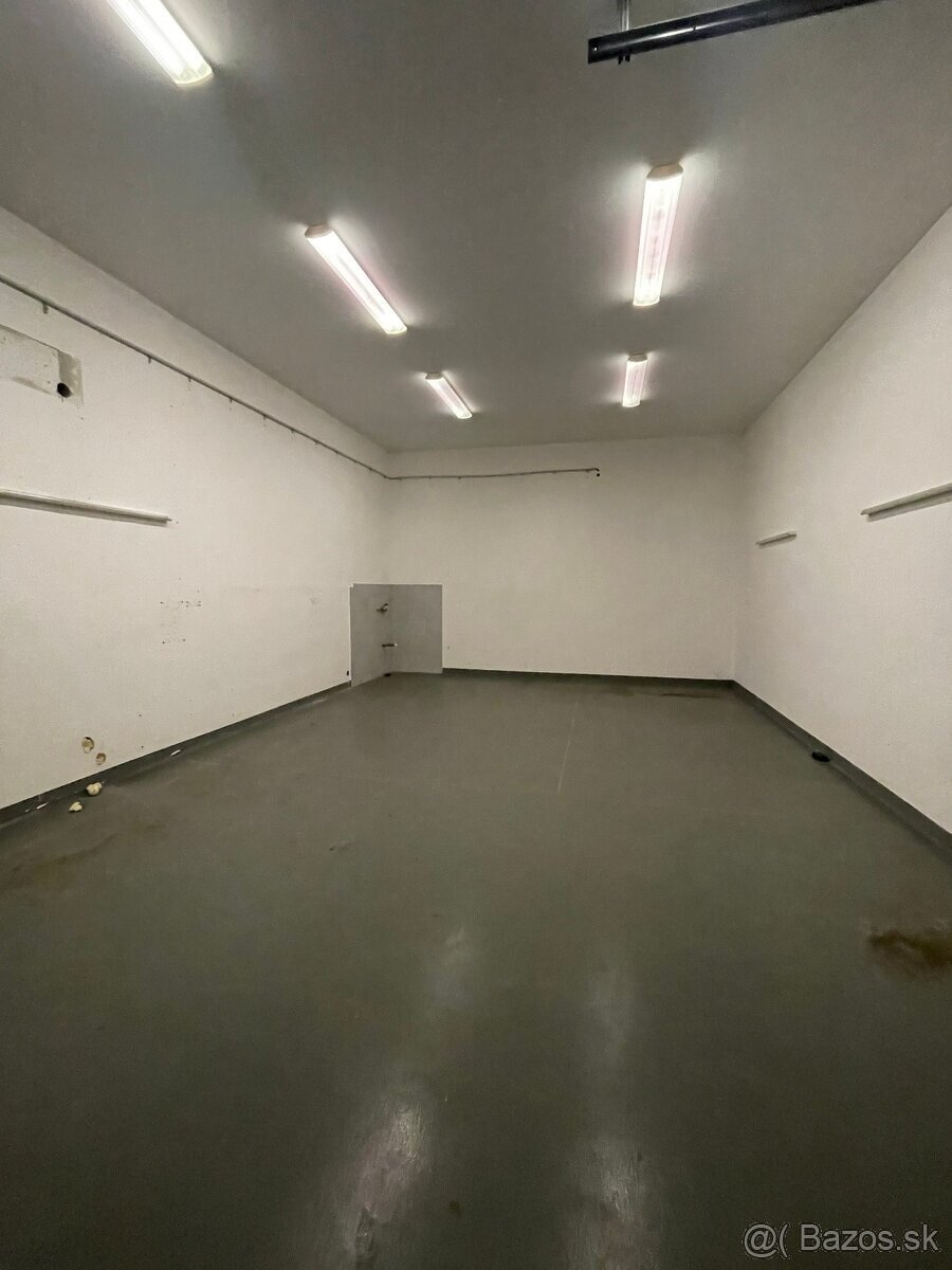 MH257- Na prenájom výrobná hala s kanceláriami - 4