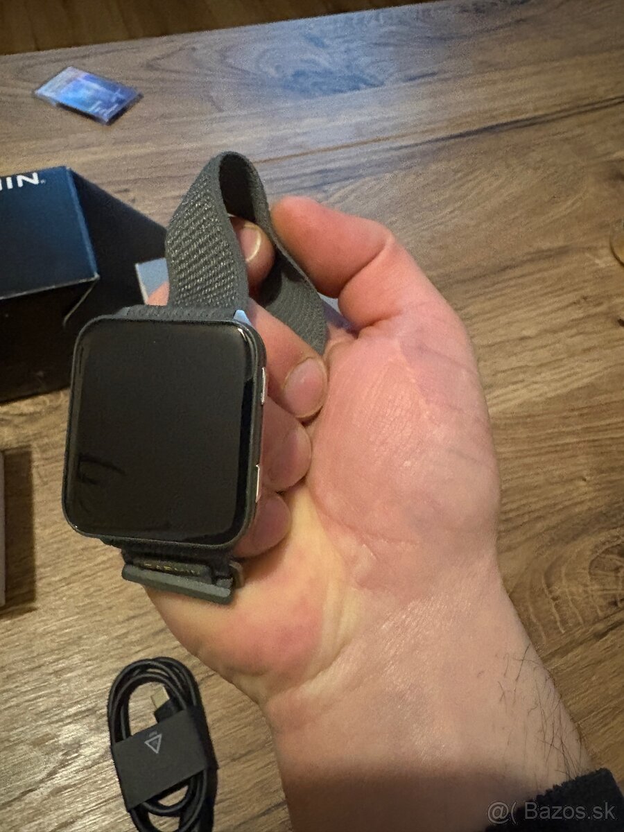 Garmin Venu X1 moss - 4