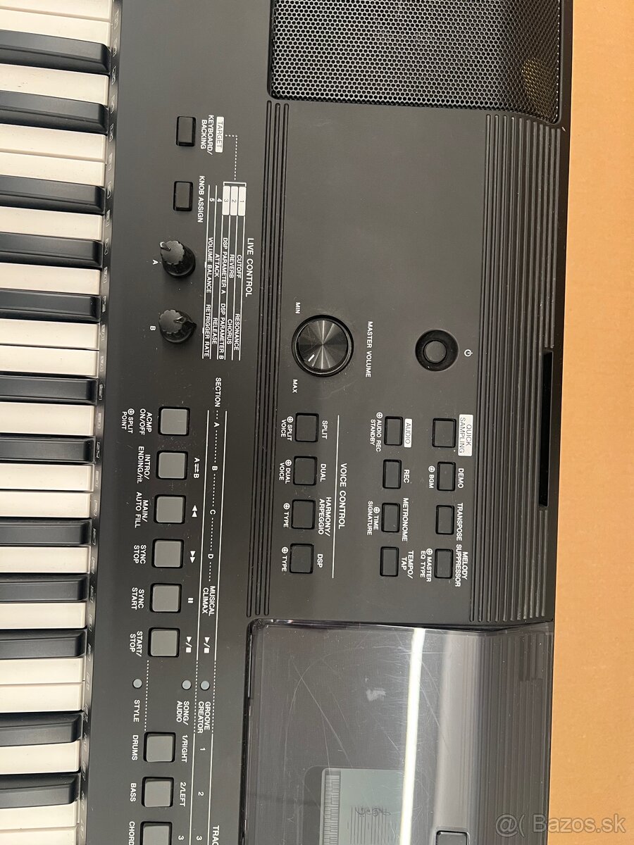 digitálny kláves Yamaha PSR-EW410 - 4