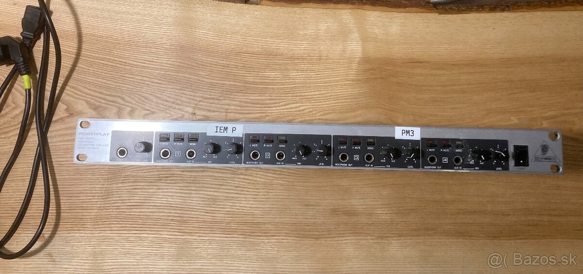 Behringer Powerplay HA4400 - 4
