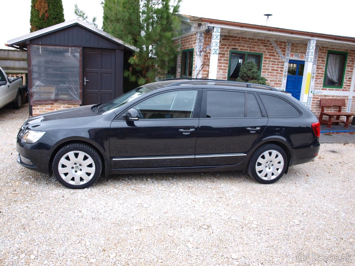 Škoda Superb Combi 1.4 TSI Elegance - 4