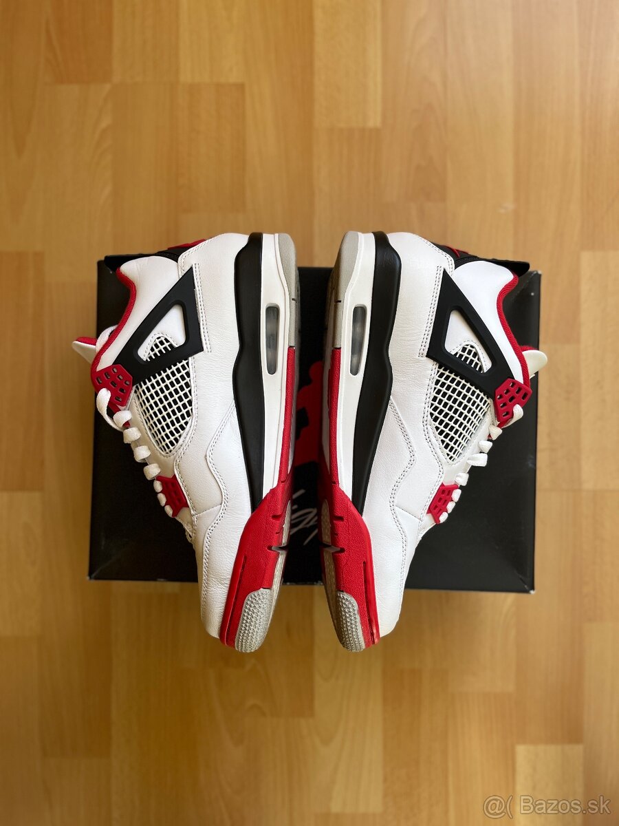 Jordan 4 Retro Fire Red (2020) EU 42, US 8.5 - 4