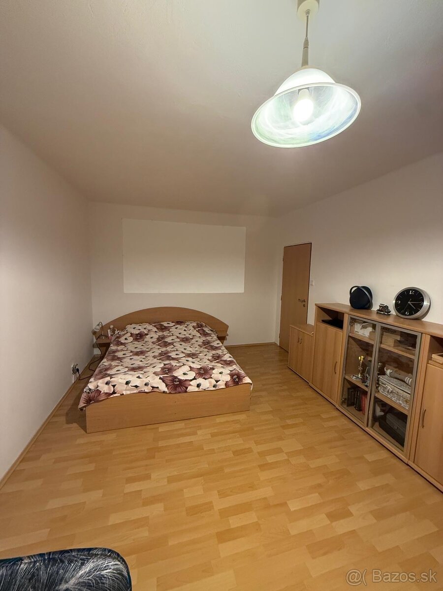 Prenájom 2izboveho bytu v Topoľčanoch - 4