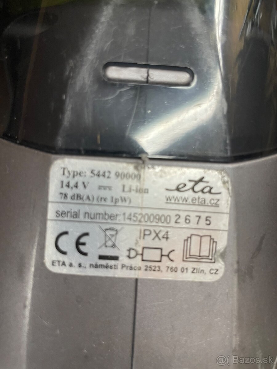 Ručný vysavac Eta - 4