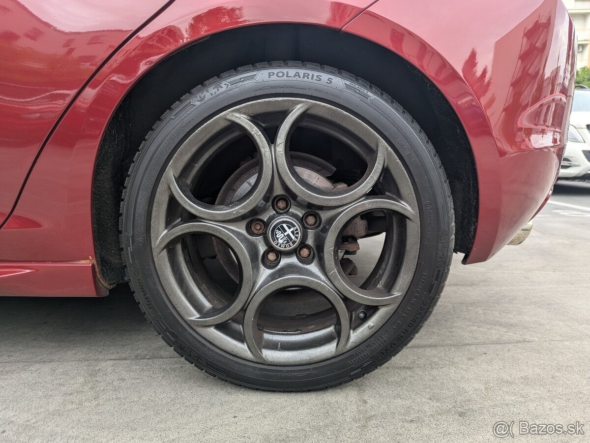 Letné / Zimné 225/40 R18 - 4