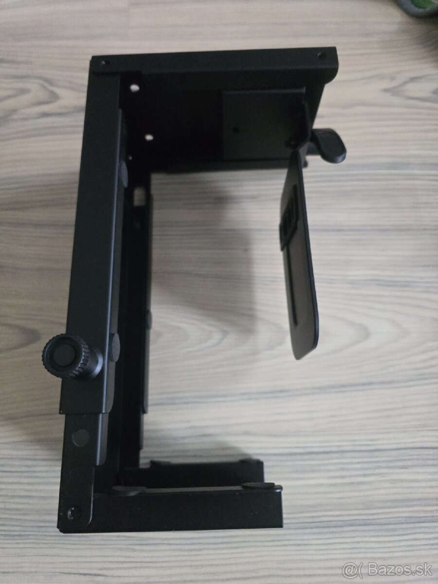 Držiak na mini PC - 4