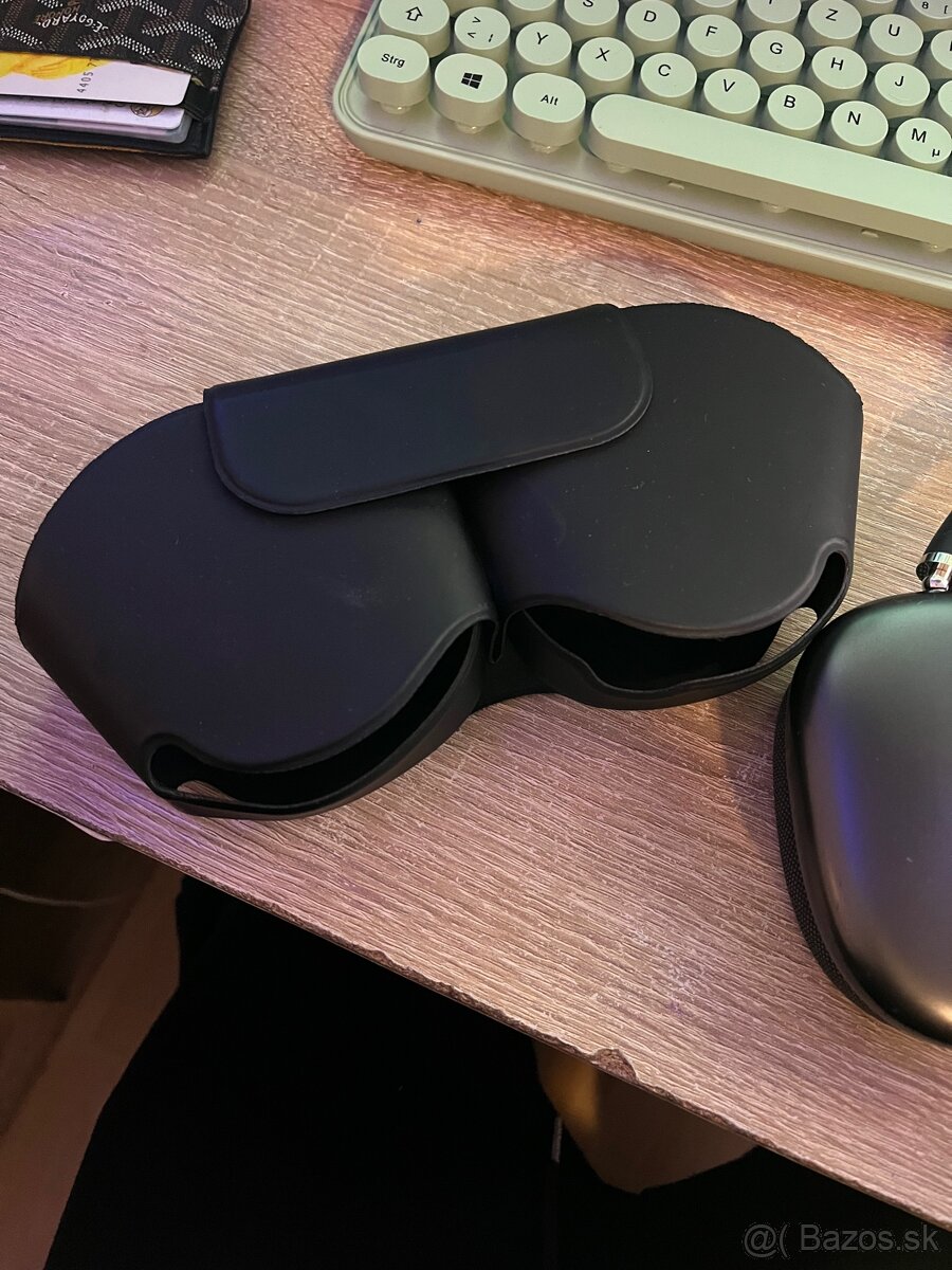 Apple AirPods Max - 4