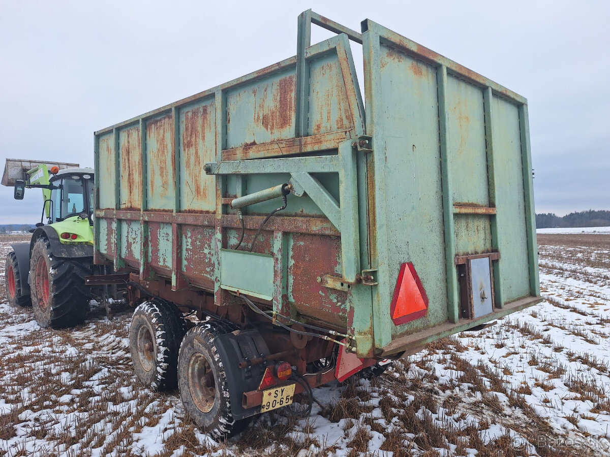 Nosič kontajnerov - 4