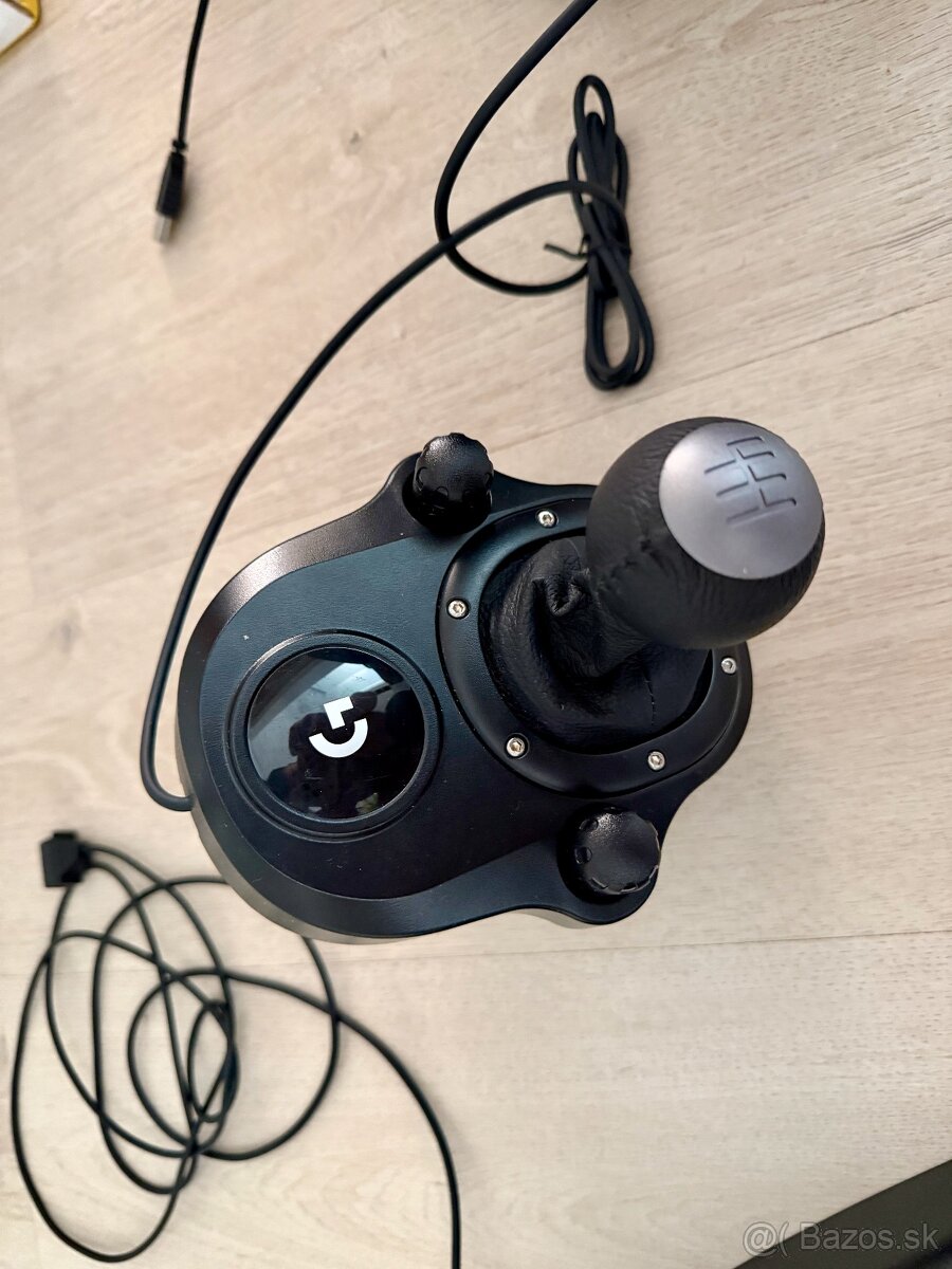 Predám Logitech G29 + Driving Force Shifter - 4
