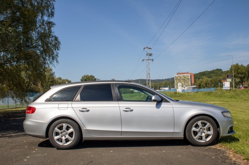 Audi A4 Avant 2.0 TDI 136k - 4