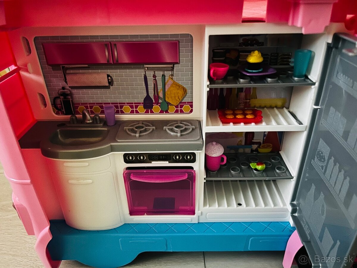Barbie karavan - 4