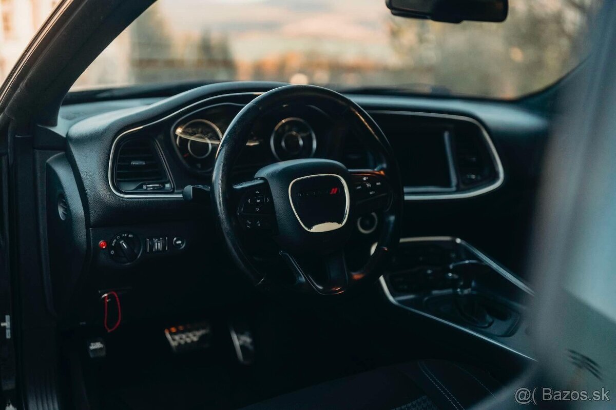 Dodge Challenger 3.6L - 4