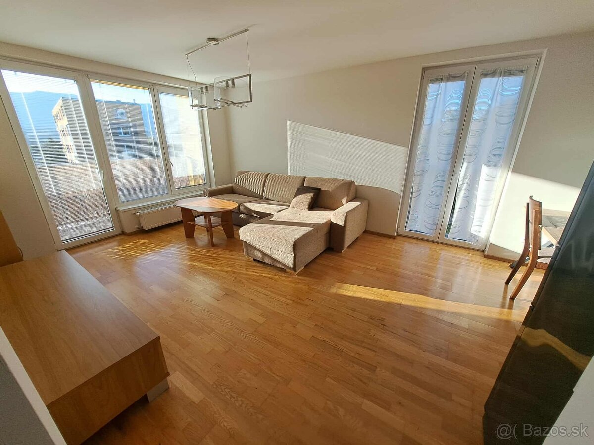 2 izbový byt s balkónom, Martin Ľadoveň - 4