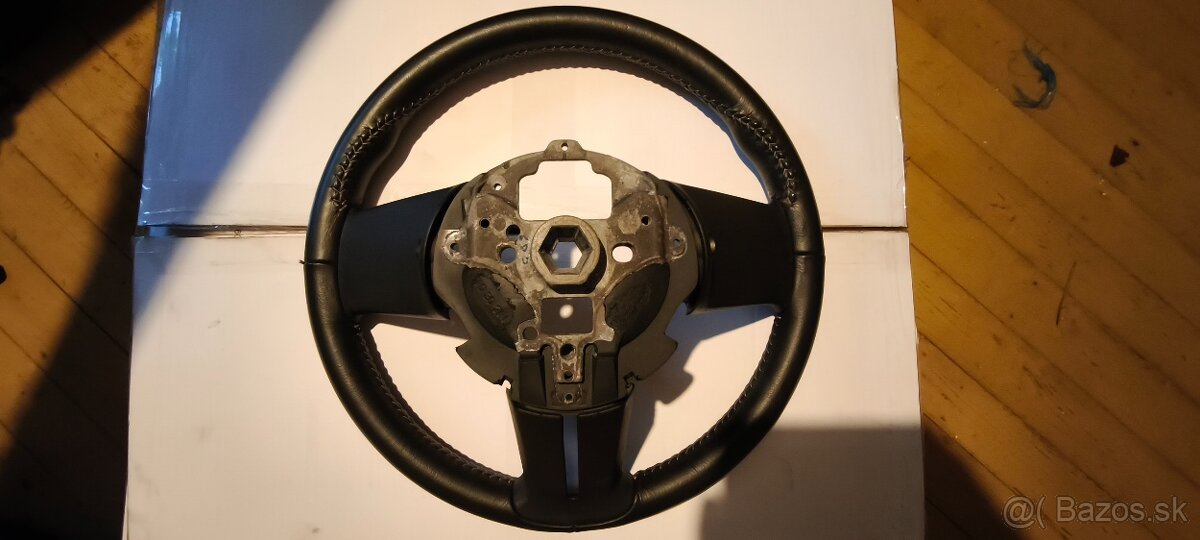 Kožený volant Ford Mustang 2011-2014 - 4