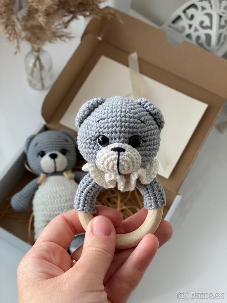 Set pre bábätko: Háčkovaná hračka a hryzátko - 4
