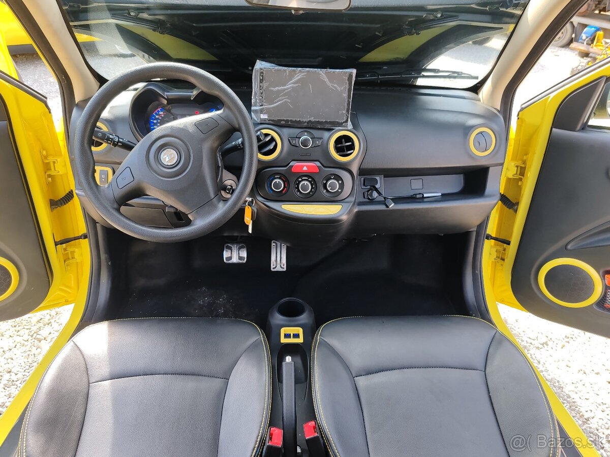 Elektromobil Zhidou - 4