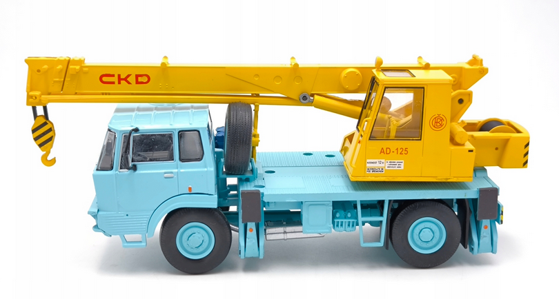 1:43 Tatra 813 4x4 AD125, Deagostini - 4