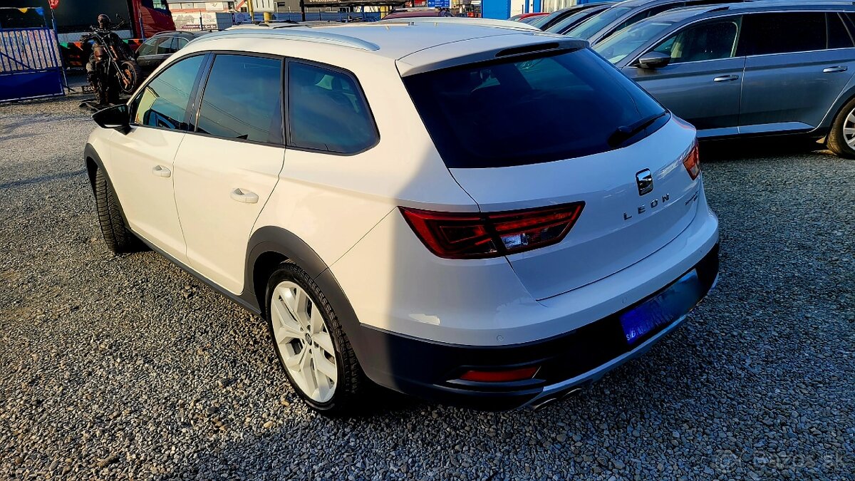 Seat Leon Experience 2,0 TDI-135 kw 4x4 - 4