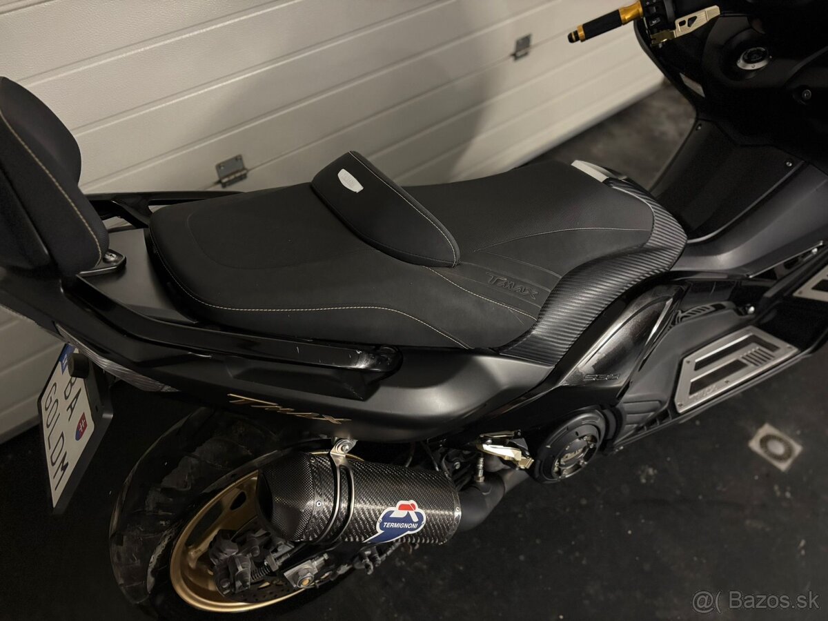 Yamaha TMAX 530 Black Max - 4