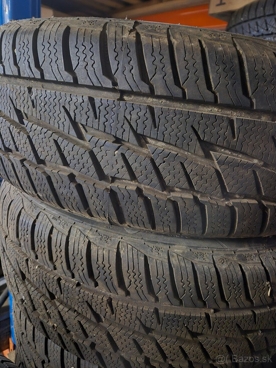Zimne pneu 195/50 R15 - 4