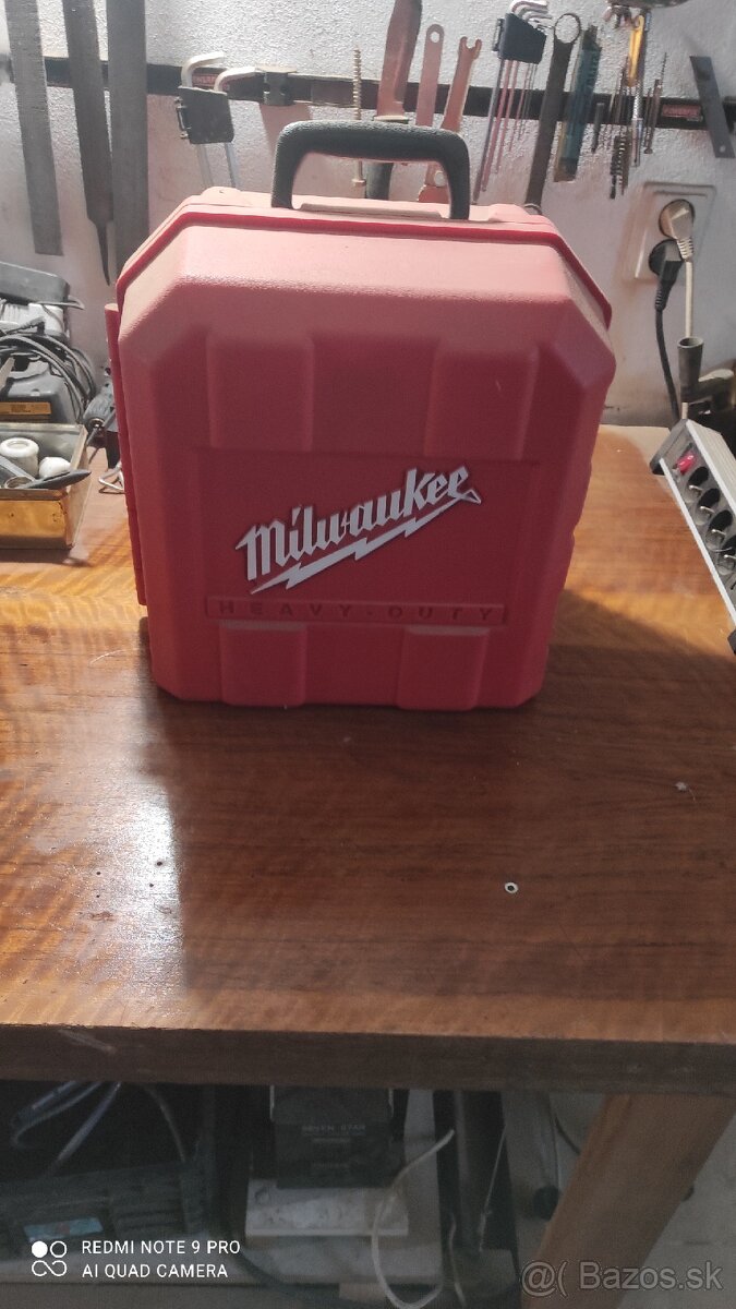 Milwaukee spodná fréza 12 mm - 4