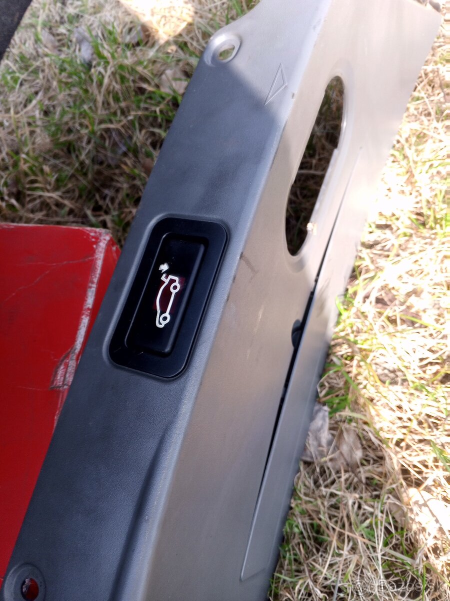 BMW 7 e65 kufr tapce komplet - 4