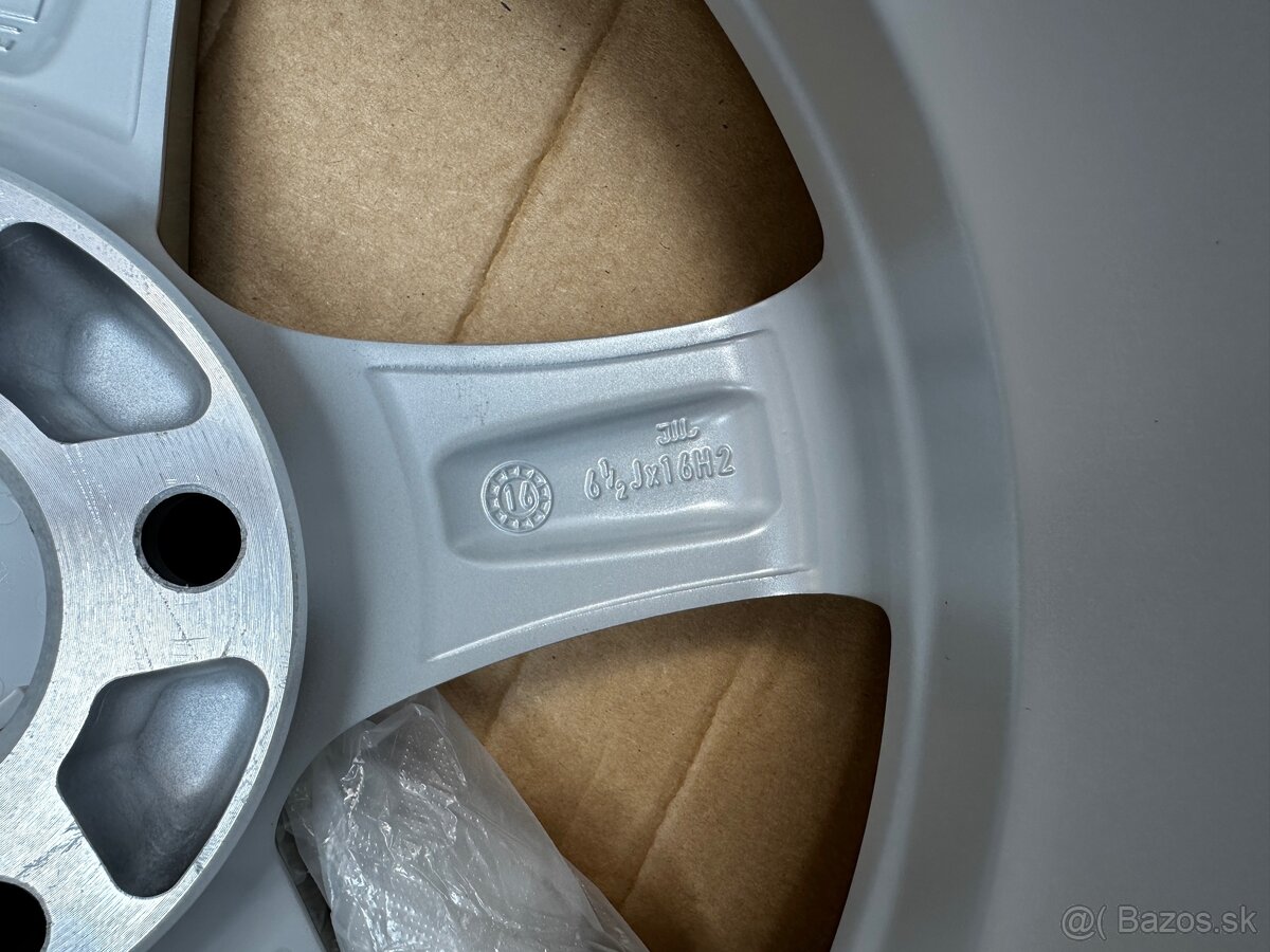 5x114,3 R16 6,5J ET48 nepoužité - 4