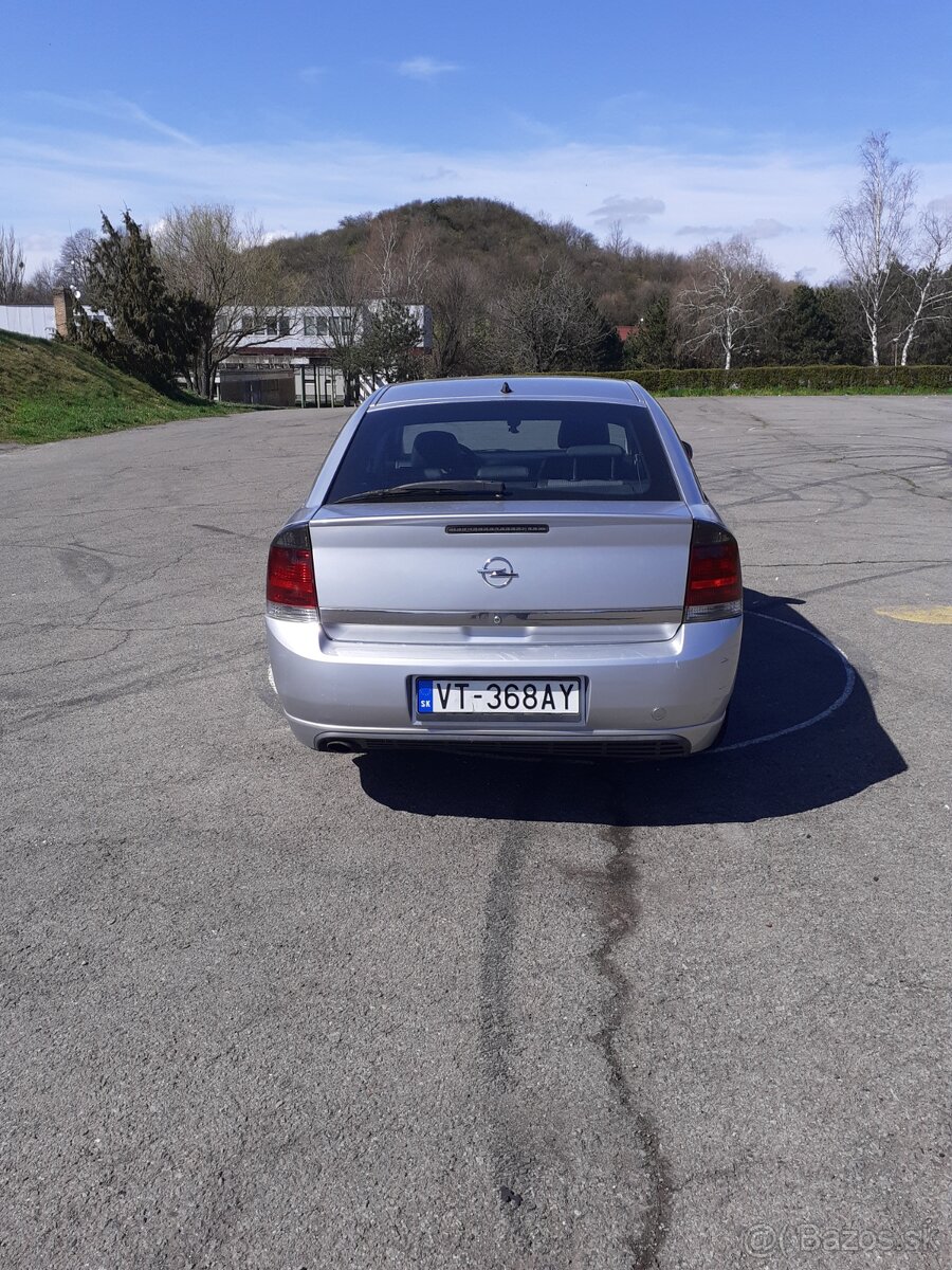 Predám Opel Vectra 2.2 Dti Gts - 4