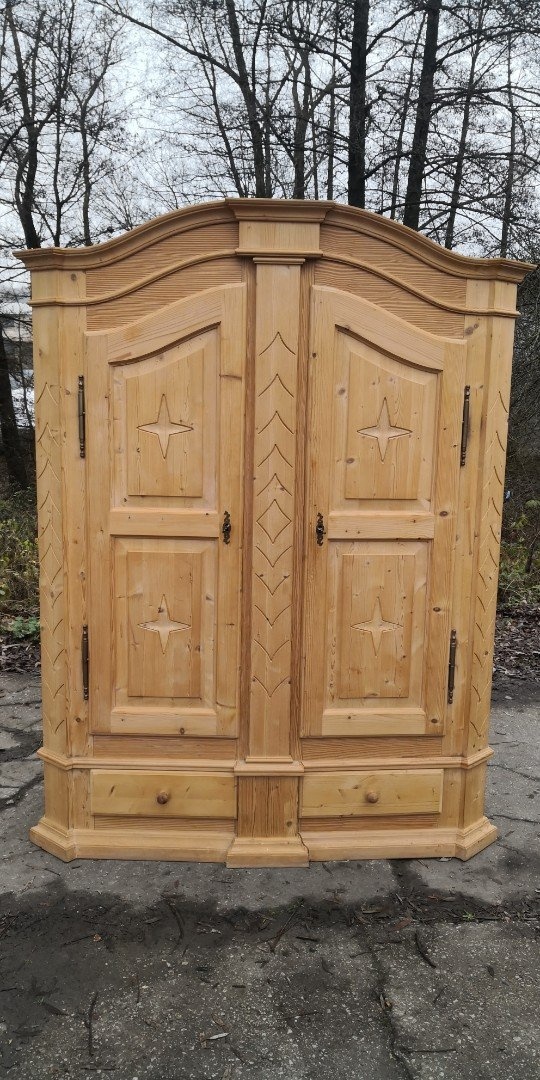 Celomasivna policová skriňa - 4