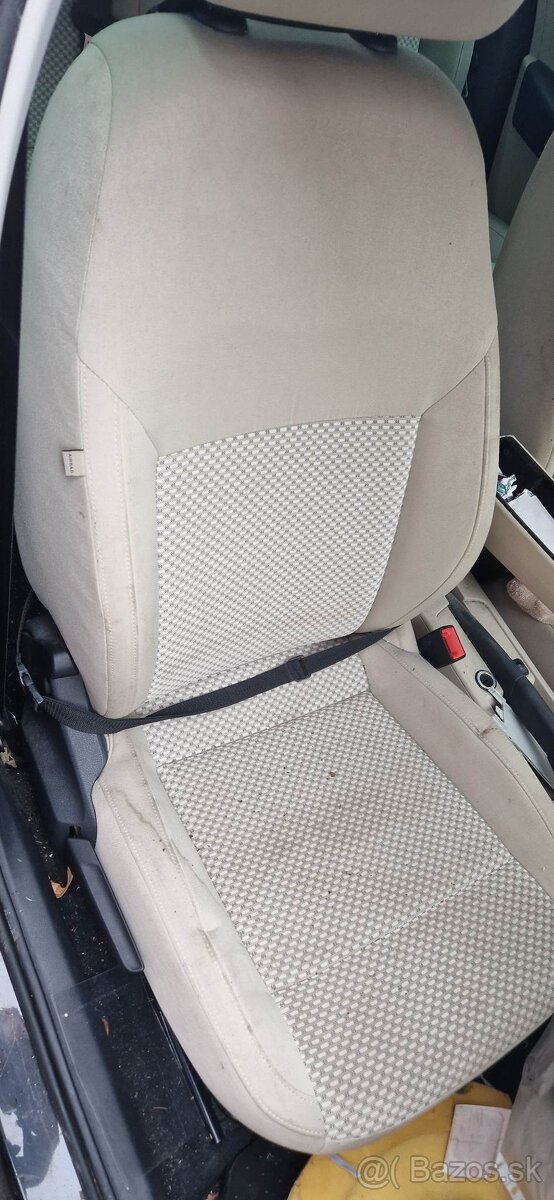 Seat Toledo 1,4TFSi 90kw - 4