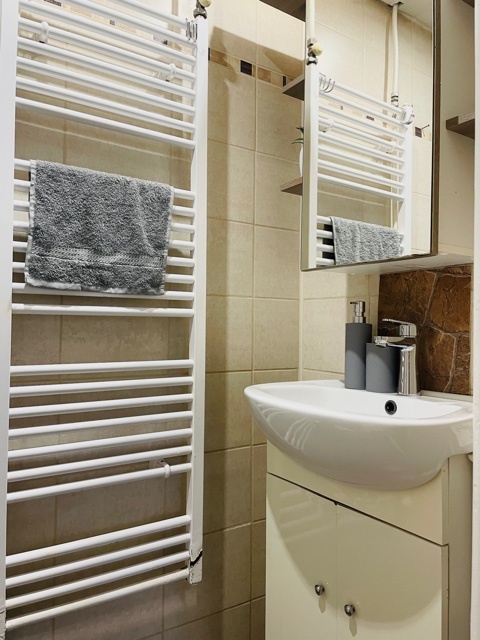 1,5-IZB. BYT 42m2 HUTNÍCKA ULICA, JUMBO CENTRUM - 4