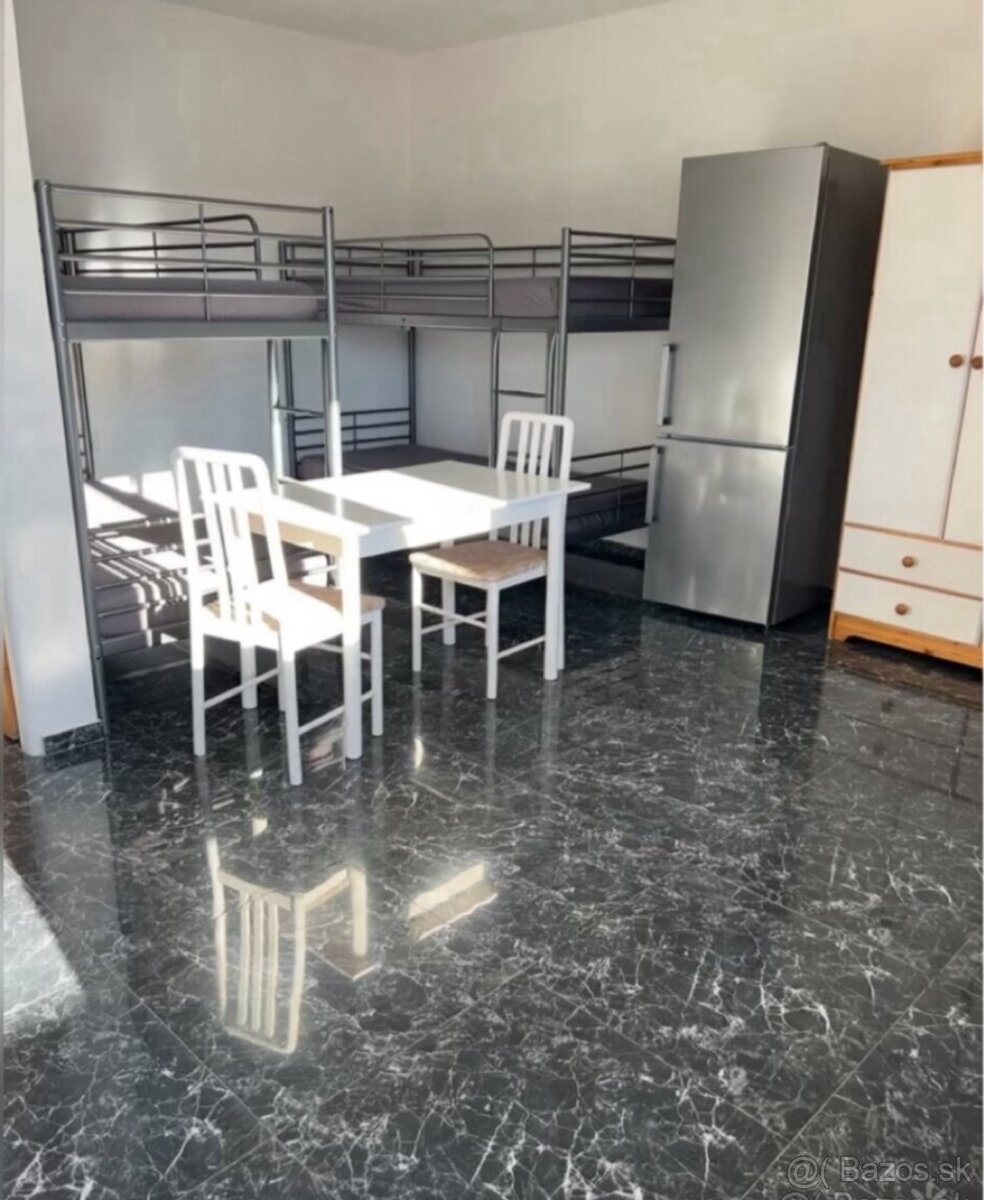 Dom s 5 apartmánmi Nitra časť Lužianky - 4