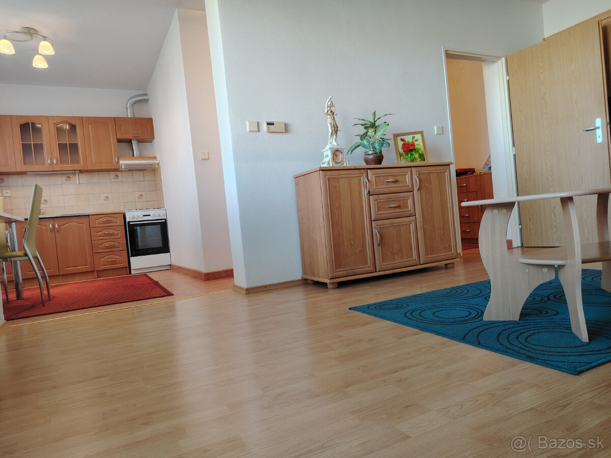 Prenájom 1 izbový byt Šurany s Balkónom. - 4