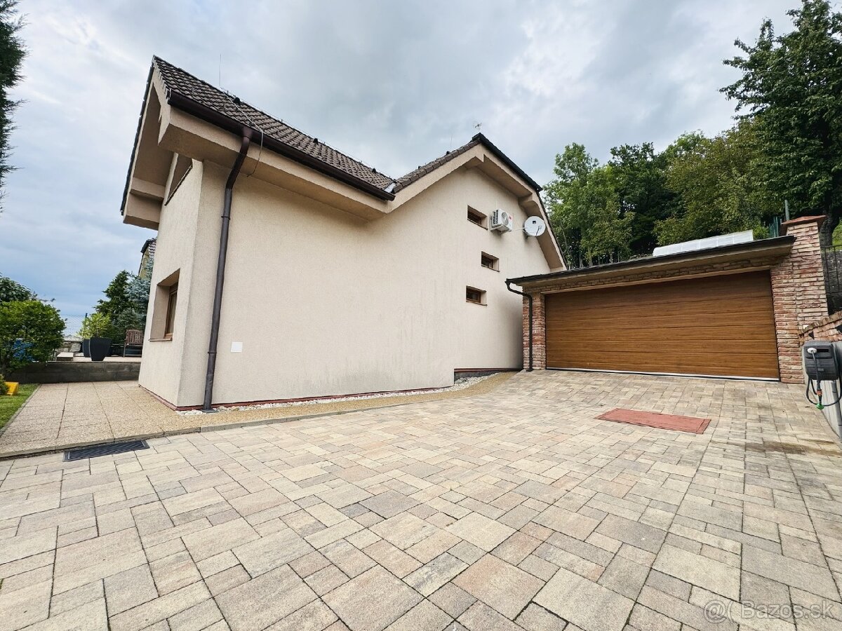 Na predaj 5i RD v obci Pernek. - 4