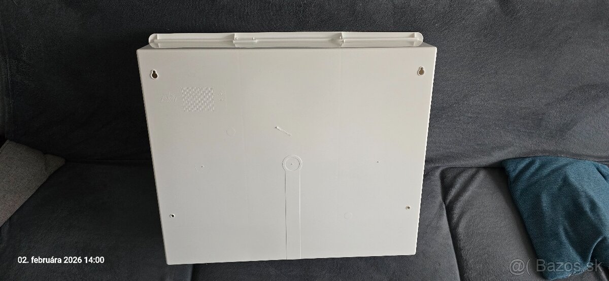 Zrkadlová skrinka - 4