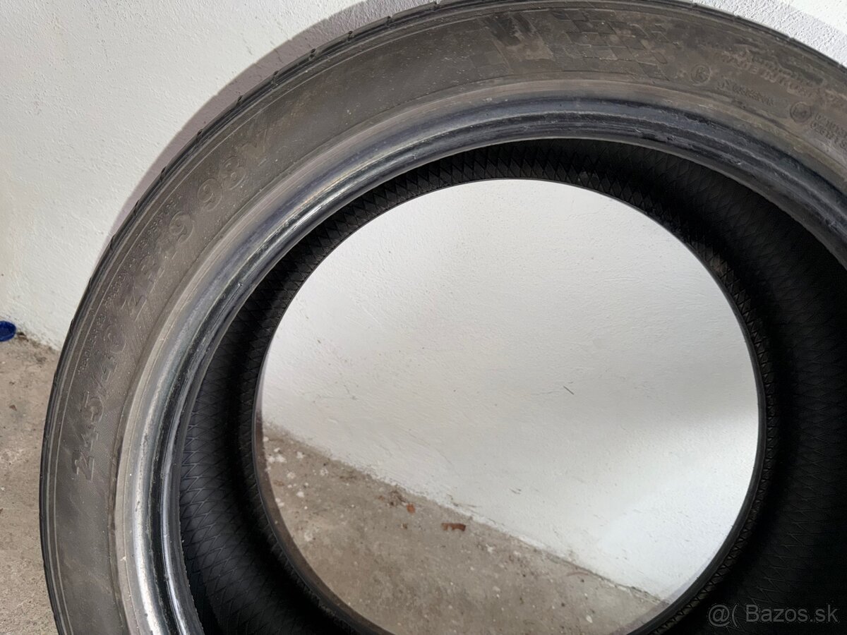 235/40 R18 Matador Hectora - 4