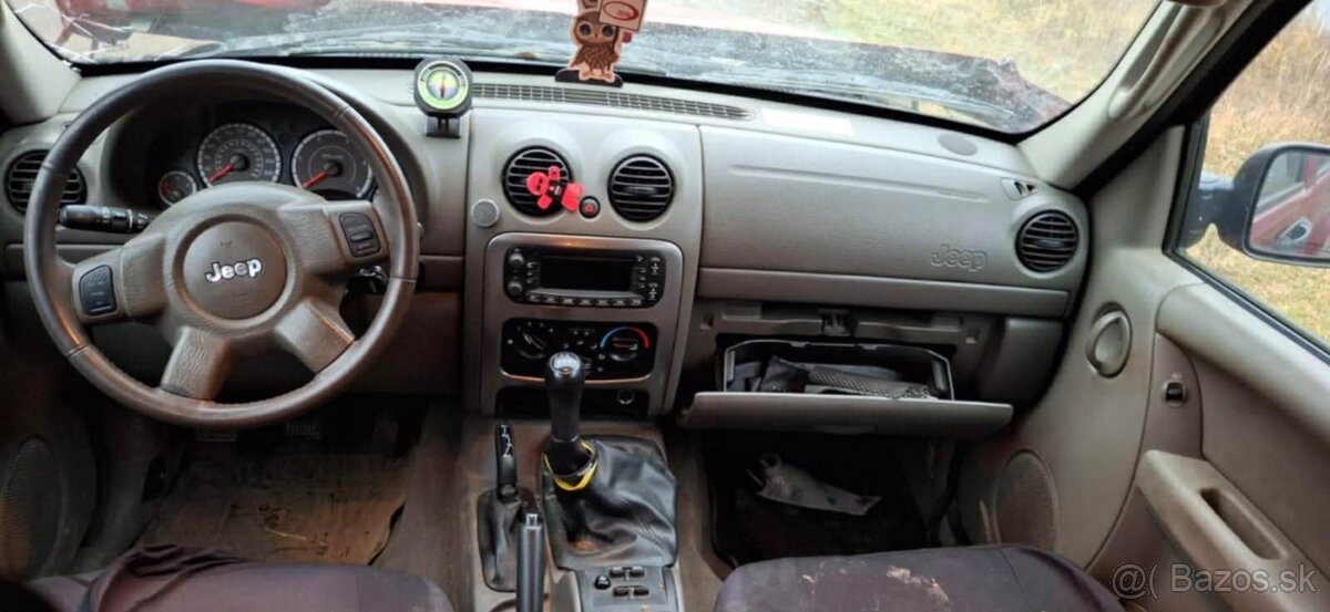 N.D jeep Cherokee kj Liberty 2.8crd 120kw - 4