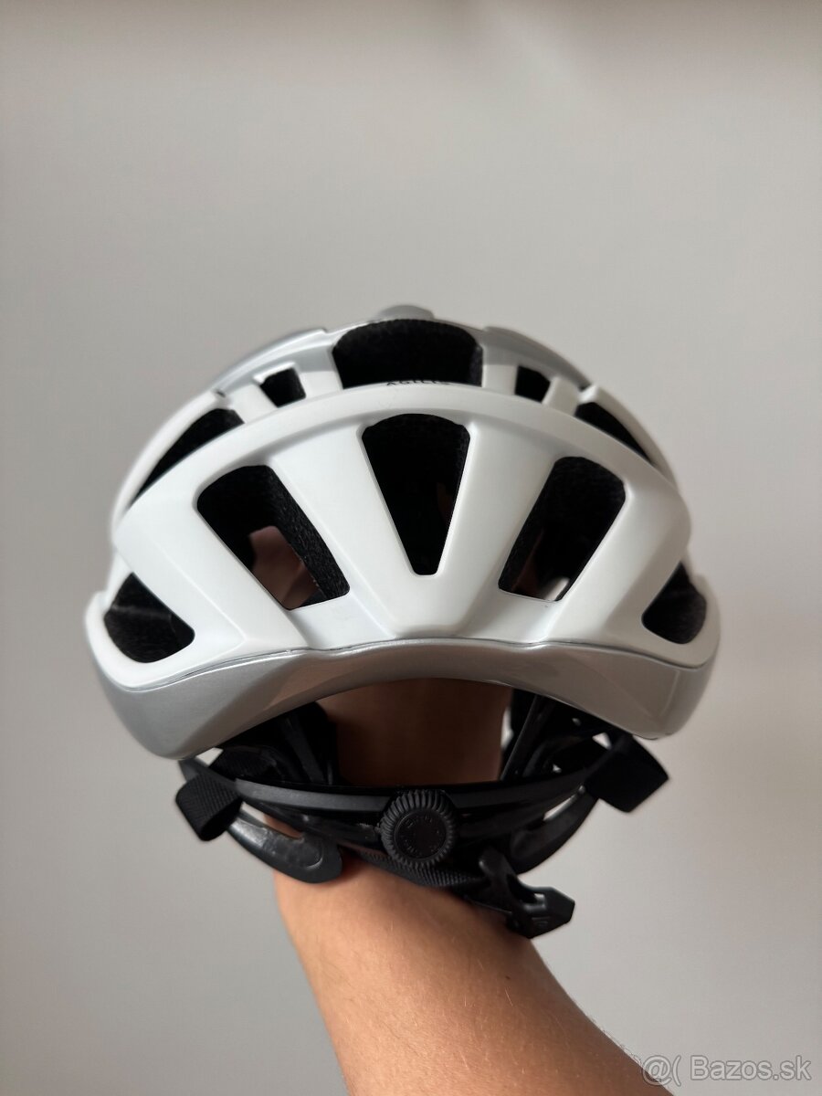 Cyklistická prilba Giro - 4